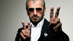 Men sunglasses musicians Ringo Starr V sign