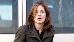 Michelle Monaghan window panes