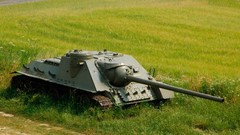 Military tanks su-100