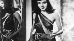 Mirrors monochrome claudette colbert