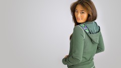 Models asians Jarah Mariano