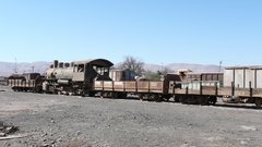 Modern not close but quite trainaband