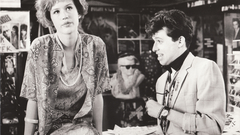 Molly ringwald pretty in