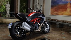 Motorbikes Ducati Diavel