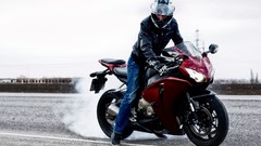 Motorbikes Honda CBR1000RR