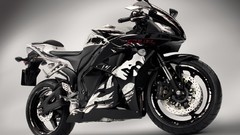 Motorbikes honda cbr600rr
