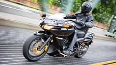 Motorbikes Honda DN-01