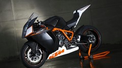 Motorbikes KTM 1190 RC8