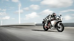 Motorbikes yamaha r1