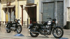 Motorcycles 2003 triumph bonneville motorbikes Triumph 