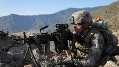 Mountains War weapons Guns Saw military machine gun combat 