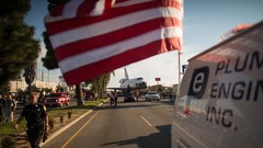 Move USA NASA urban streets Space Shuttle Endeavour