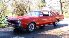 Muscle cars pontiac gto