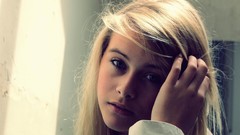 Music singers Fabienne Rothe