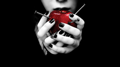 Nails selective coloring apples