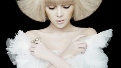 Narsha k-pop Brown Eyed