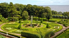 Nature Trees Garden United Kingdom Fountains bushes hedges