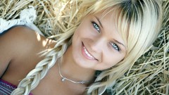 Nature woman faces blondes models country girl