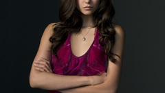 Nina Dobrev
