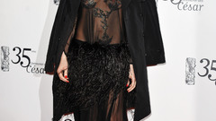 No bra brunettes boobs