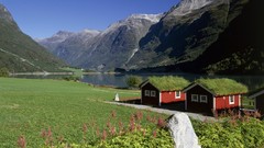 Norway homes lakes