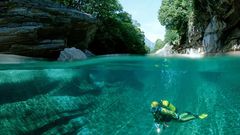 Ocean diver rocks nepal