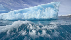 Ocean iceberg