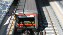 Omonia train tiltshift high