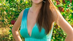 Outdoors brunettes models Shaina