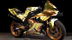 Paint graffiti Superbike studio minigun motorbikes