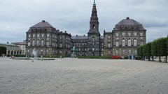 Palace Fountains architecture buildings cityscapes houses of 