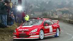 Peugeot roads racing red