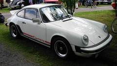 Porsche cars carrera