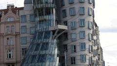 Prag das tanzende haus