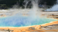 Prismatic spring Lake smoke