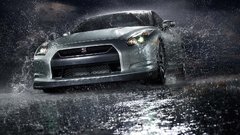 Rain cars Nissan GT-R