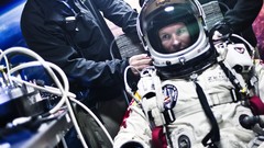 Red Bull Felix Baumgartner stratos free fall Red Bull Stratos