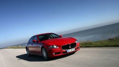 Red cars GT vehicles maserati quattroporte