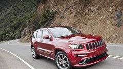 Red cars jeep Cherokee