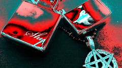 Red chains pentagram Zippo