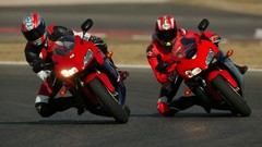 Roads race motorbikes honda