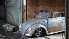 Rusted volkswagen beetle
