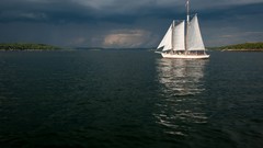 Sailing ship sailing vehicles