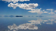 Salar de uyuni clouds
