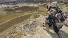 Sand hills War dust fight soldiers binoculars military Spanish 