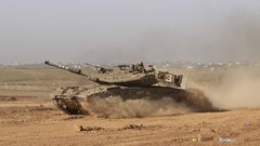 Sand War dust Army fight soldiers armor military Commander 