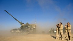 Sand War round Guns dust Army fight soldiers Europe shells 