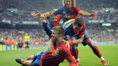 Santiago Bernabeu soccer FC Barcelona Dani Alves El Clasico 