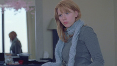 Scarlett Johansson blue eyes