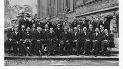 Science groups grayscale Albert